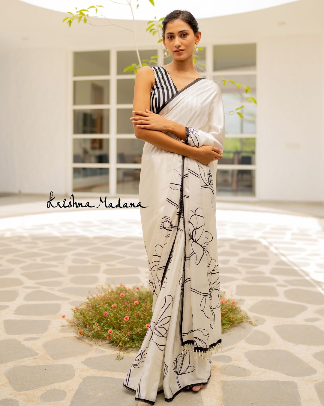 Classy Look Saree