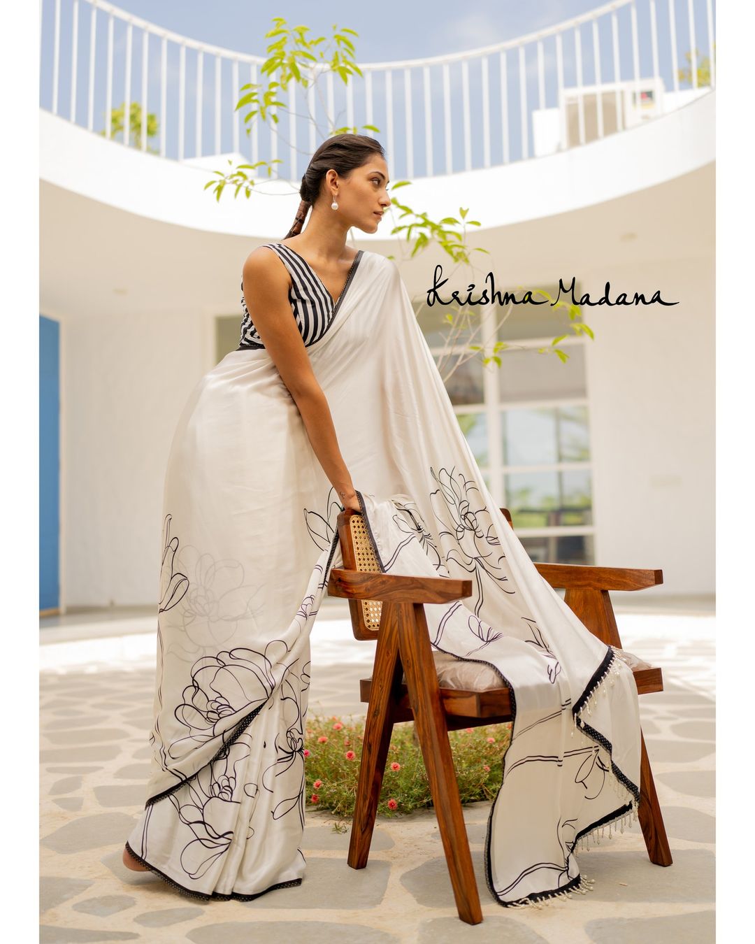 Classy Look Saree