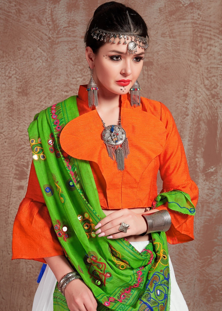 NAVRATRI CHANIYA CHOLI UNIQUE LOOKS