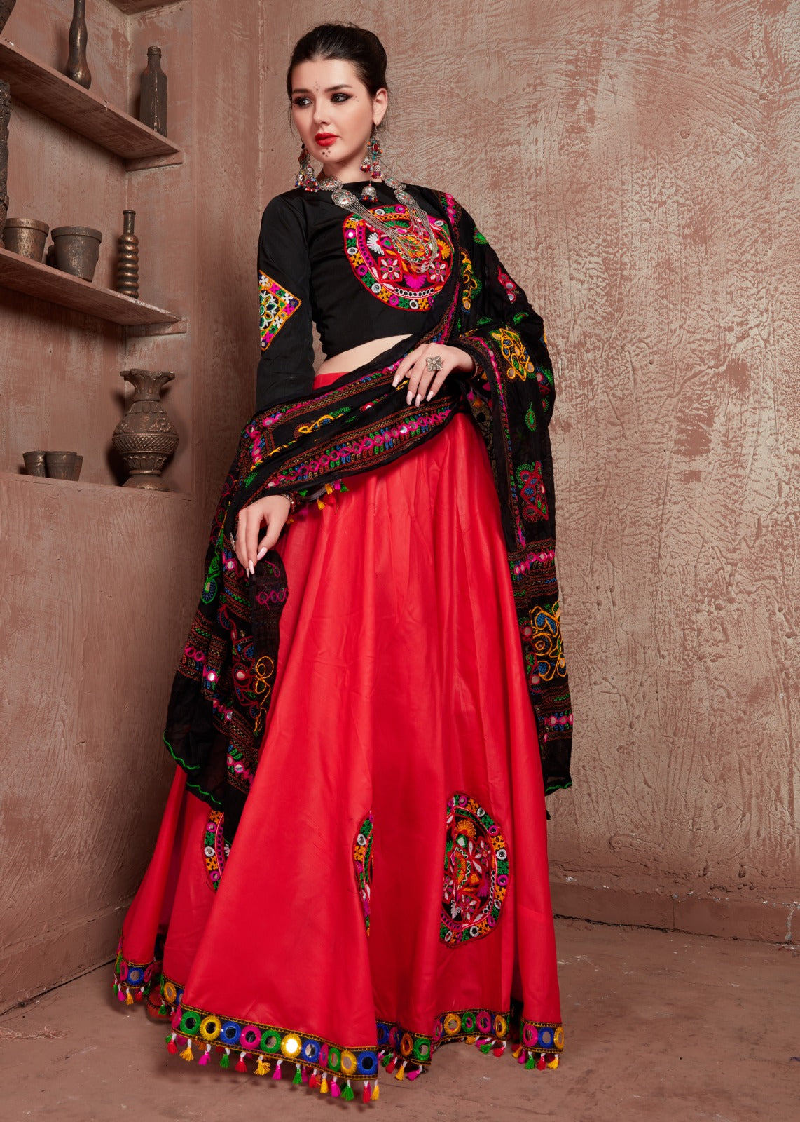 NAVRATRI CHANIYA CHOLI UNIQUE LOOKS