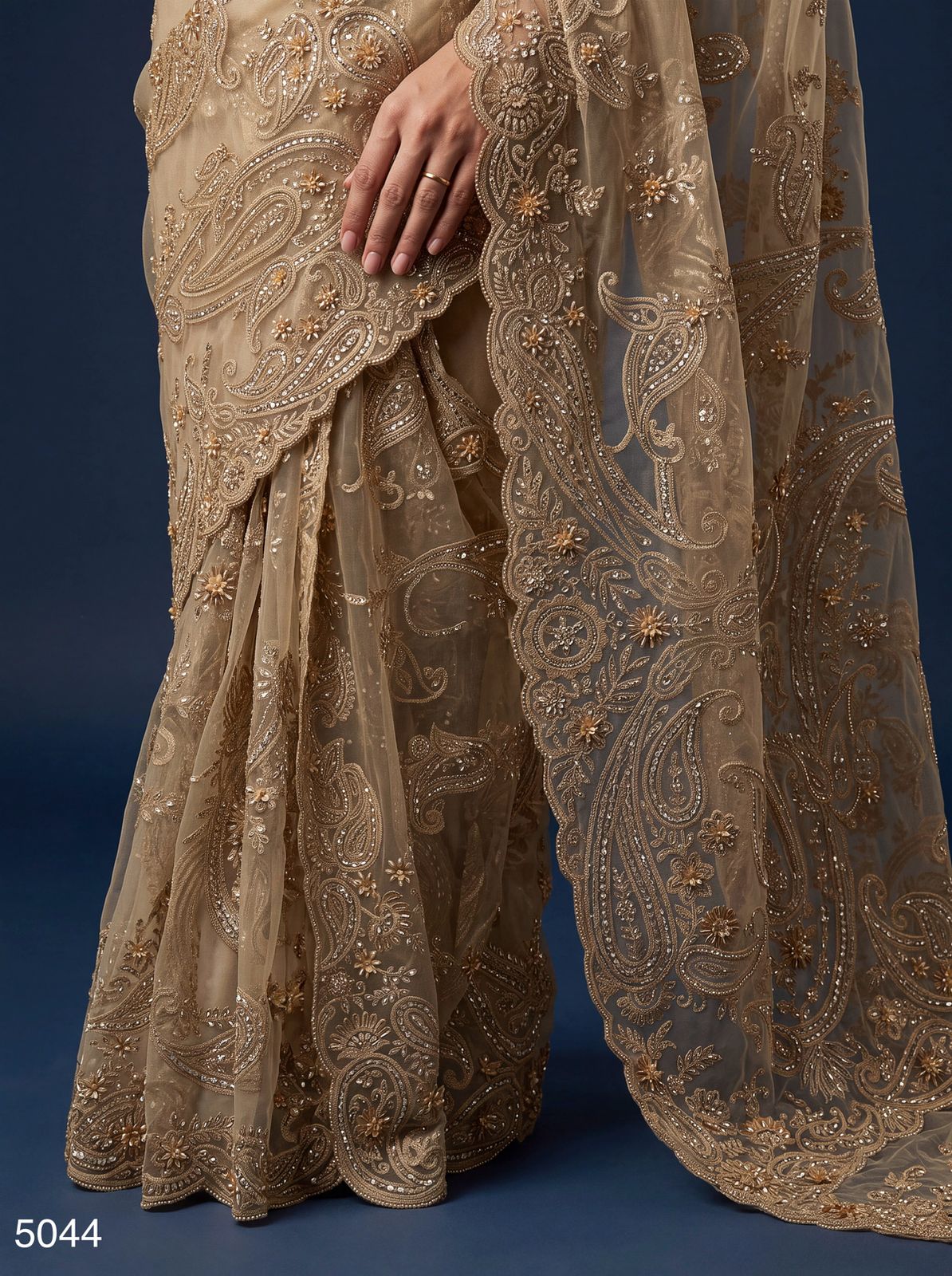 Golden Shade Beautiful Katha Chain Embroidered and Various Handwork Material Crafted Perfect Wedding Saree