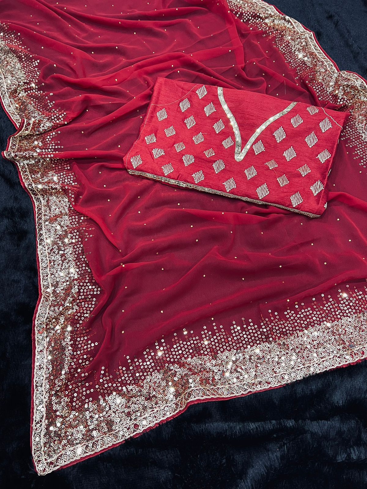 STYLISH BOLLYWOOD INSPIRED BLING SAREE