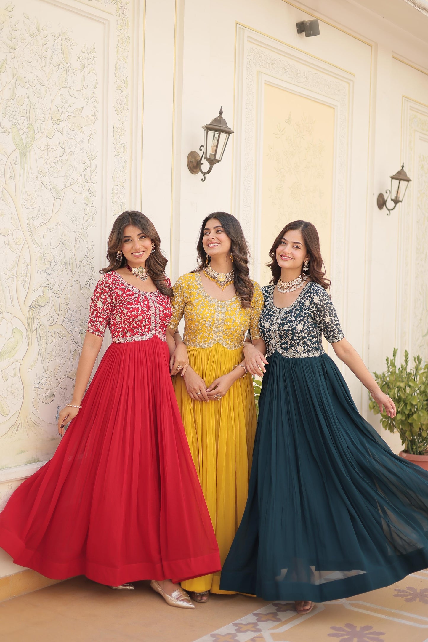 PREMIUM DESIGNER READYMADE GOWN