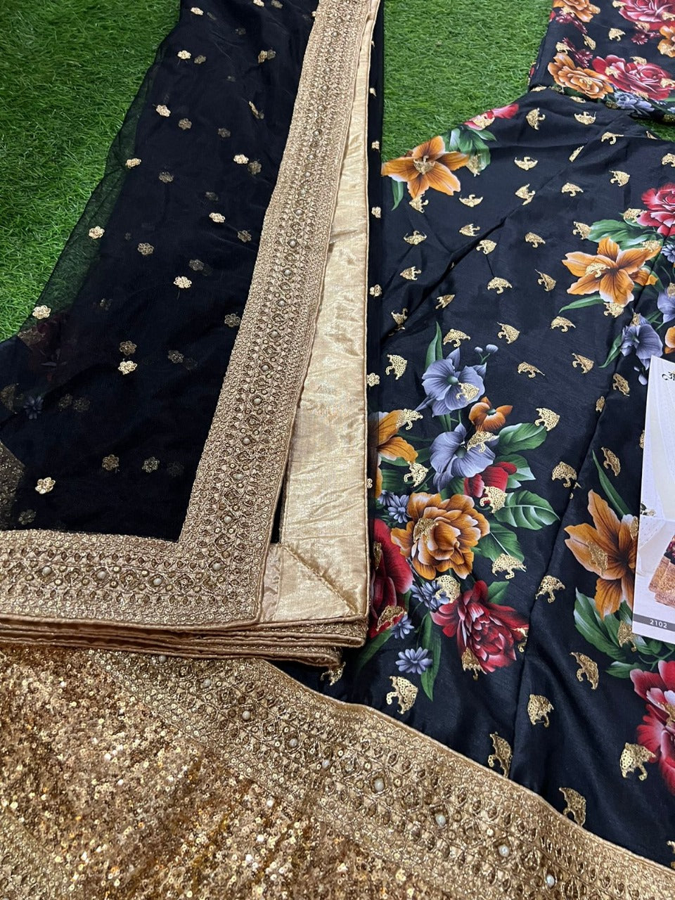 BLACK FLORAL LEHENGA CHOLI