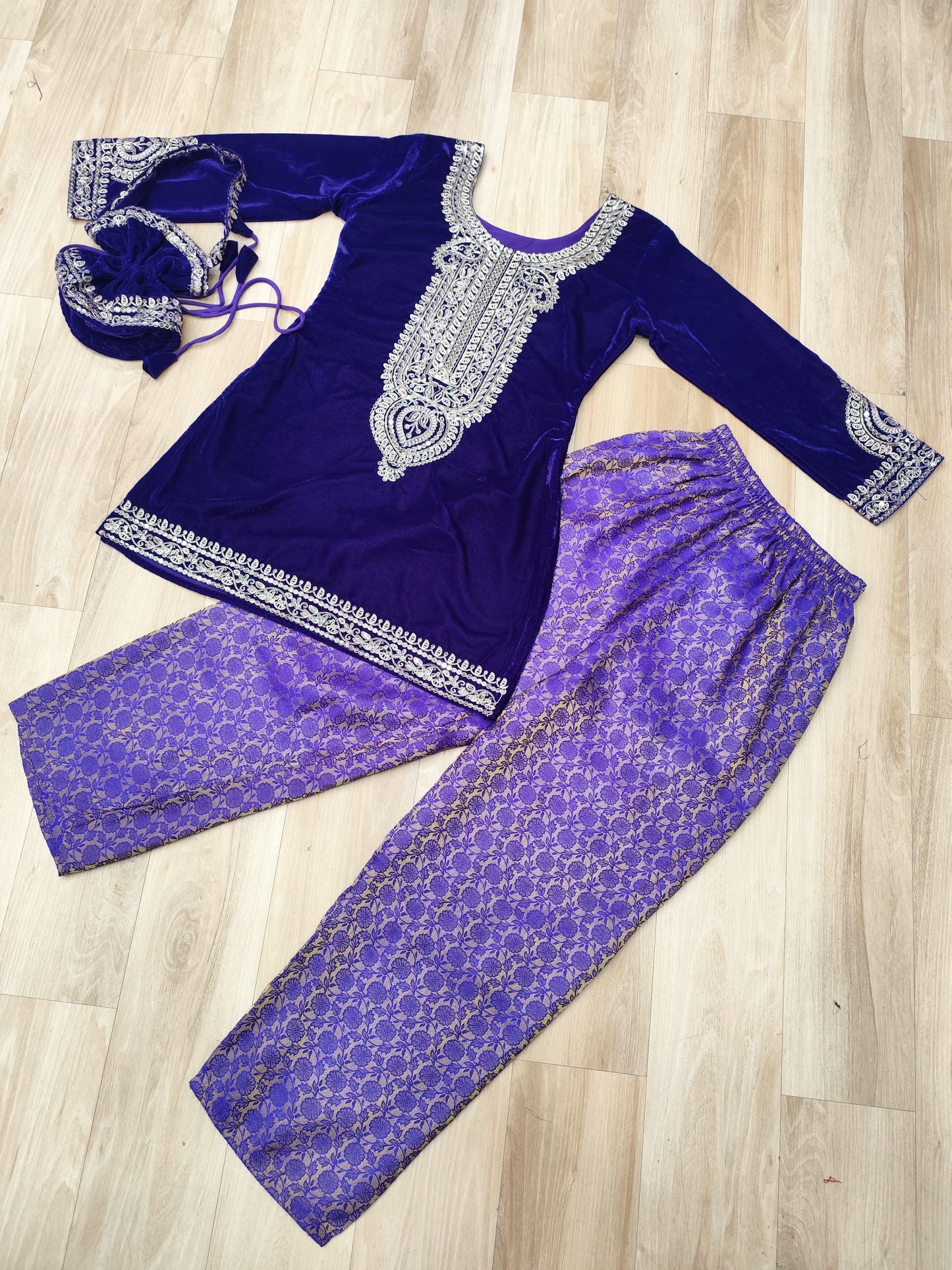 Shine Warm In Premium Velvet Outfit
