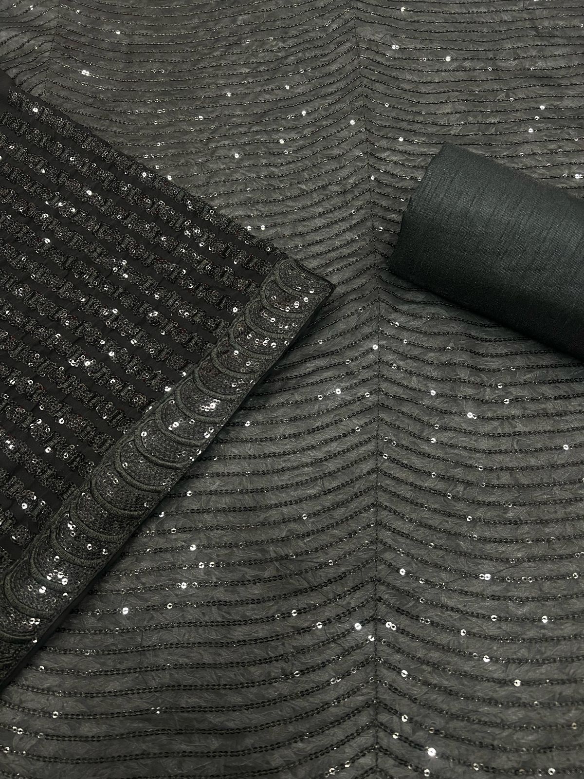 Sparkling Beautiful Contemporary Saree