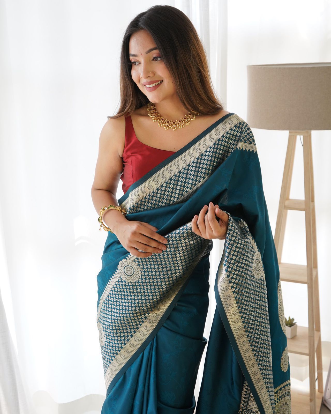 PURE ZARI GOLDEN WEAVING SAREE