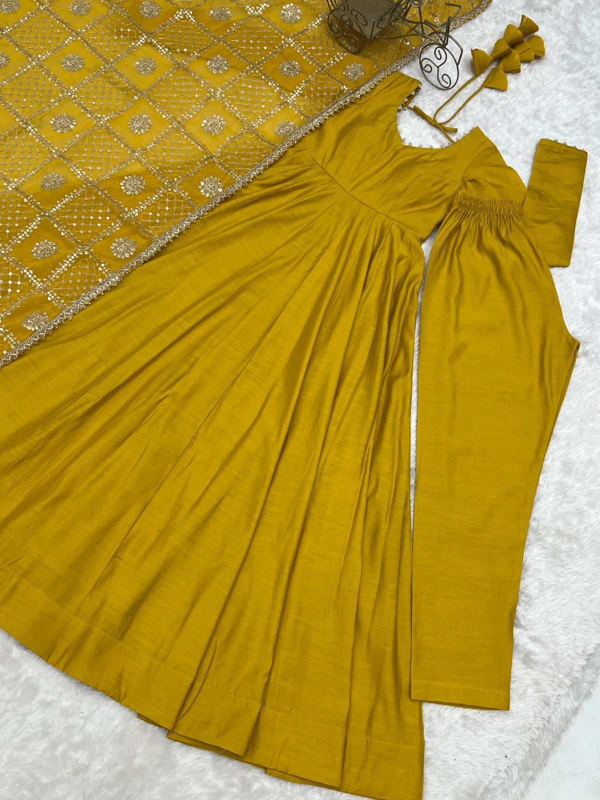 Mustard Yellow Fresh Look Ready to Wear Outfit