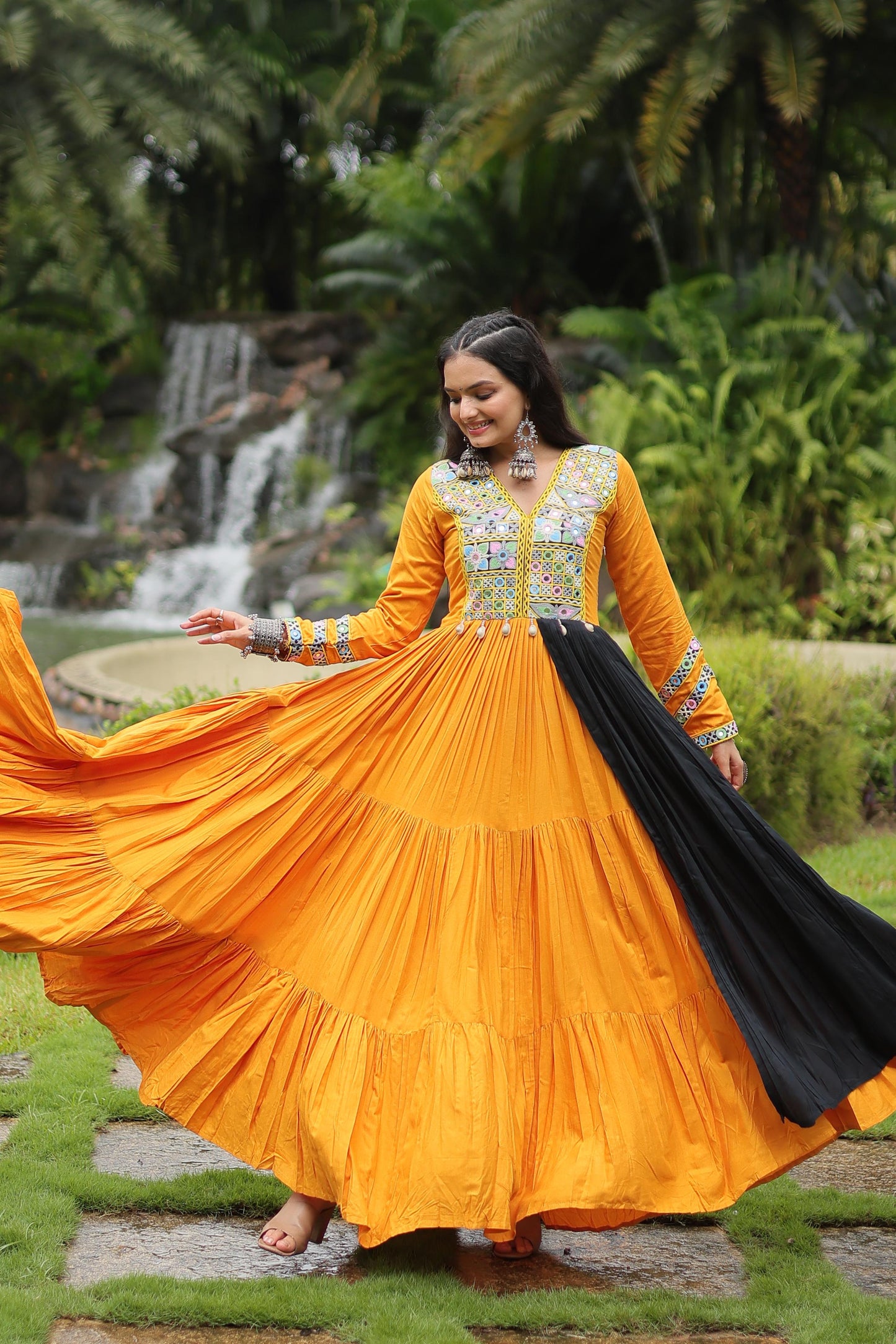 Enchanting Yellow Partywear Gown