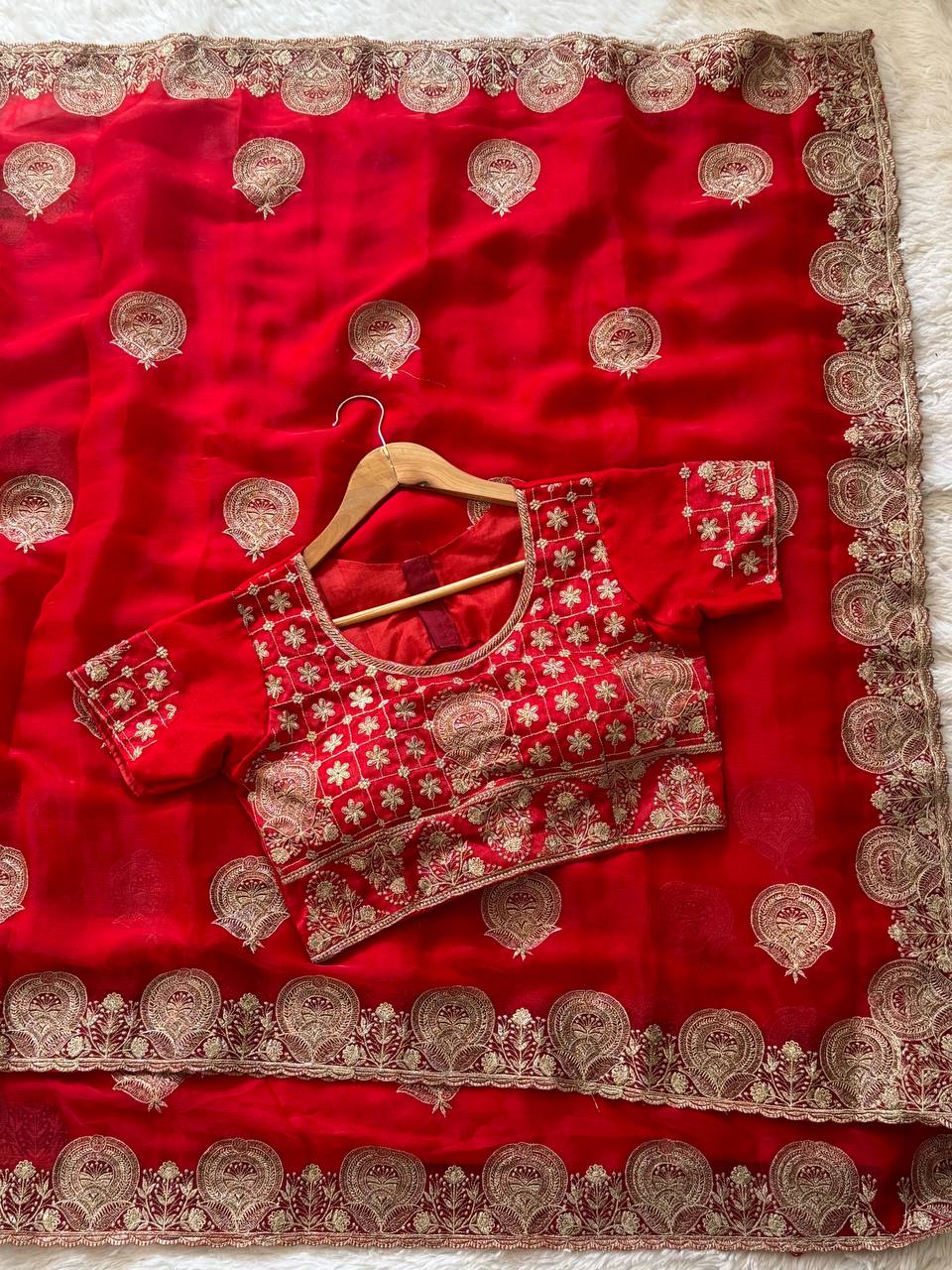 RICH LOOK FUNCTIONS PARTY WEAR SAREE - FOUR UNIQUE COLORS