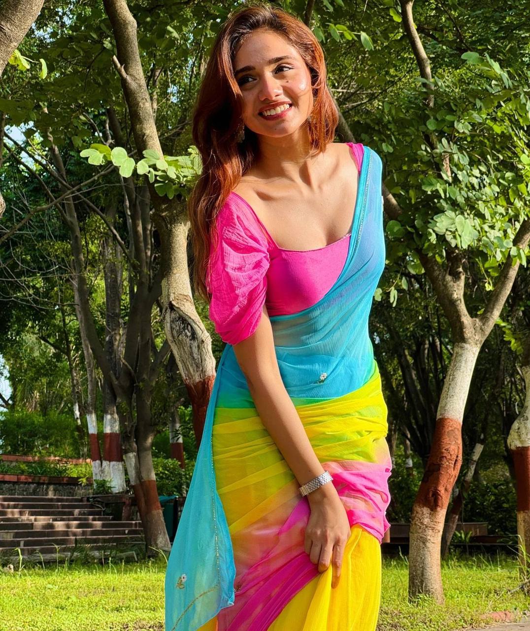 SUMMER FUN HANDWORK KHATALI WORK SAREE