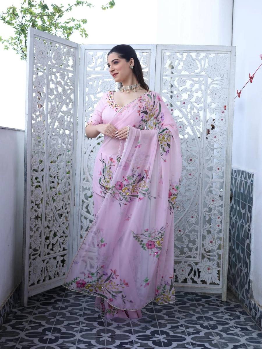 RICH CELEBRITY STYLE HANDWORK FLORAL ORGANZA SAREE