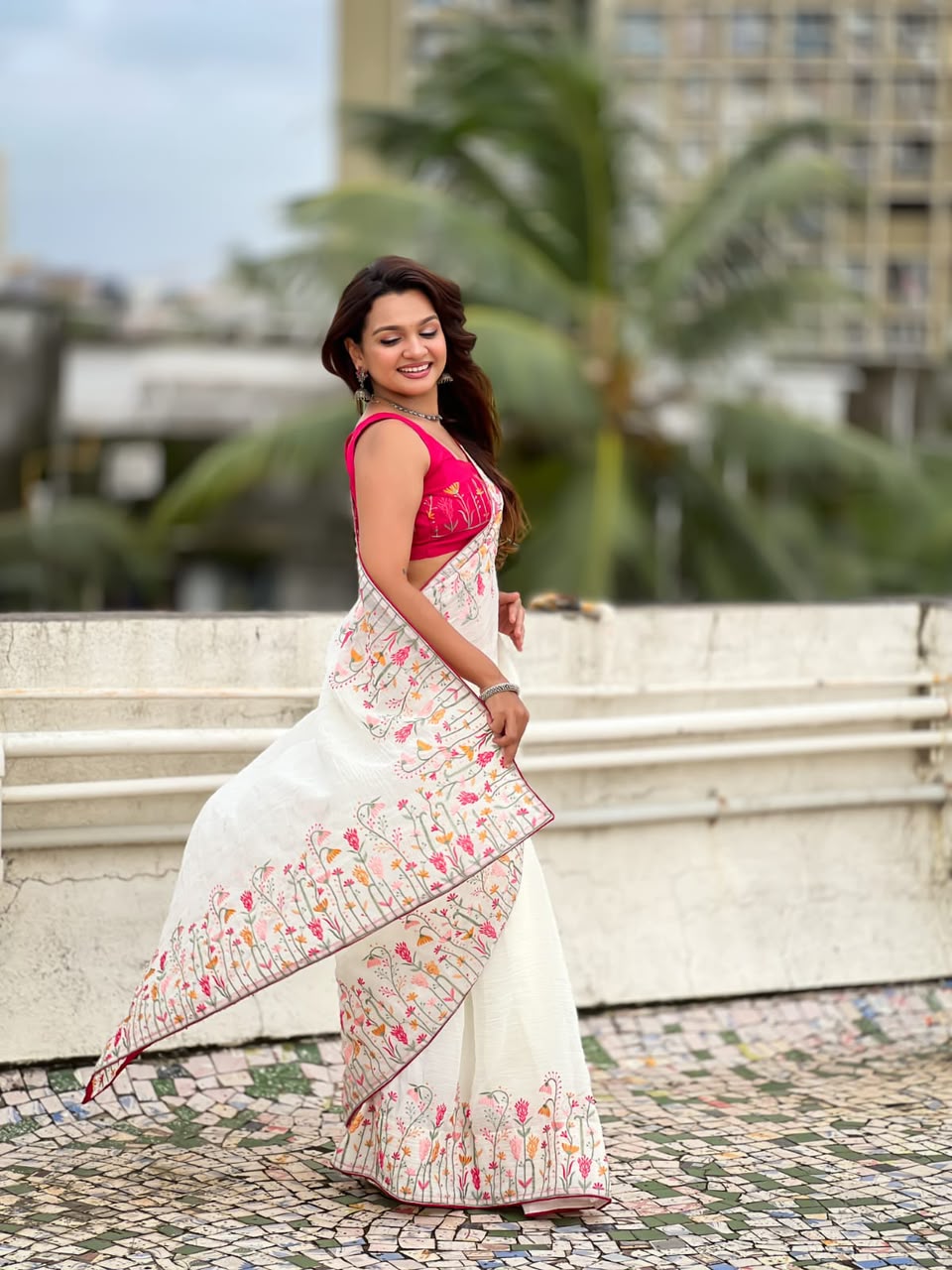 Raise & Elevate Your Festival Looks - Beautiful White Embroidered Work Saree