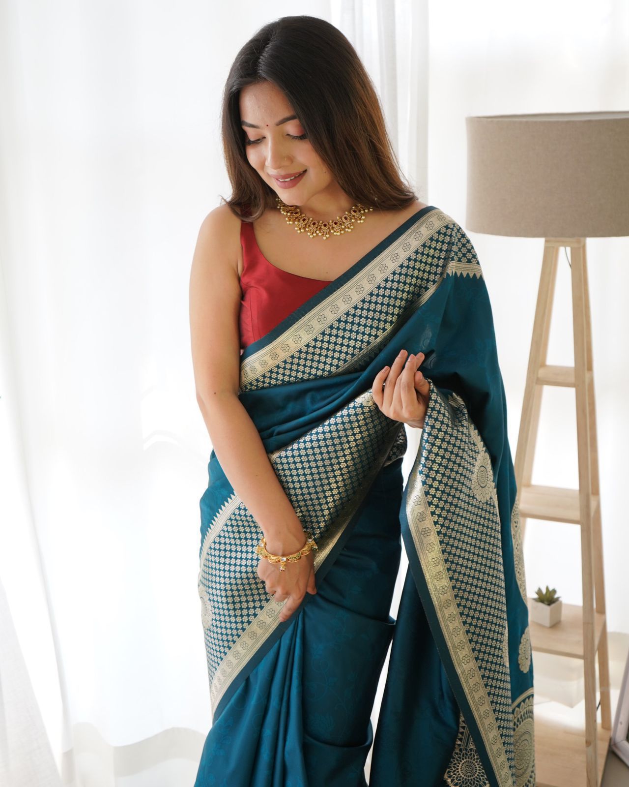 PURE ZARI GOLDEN WEAVING SAREE