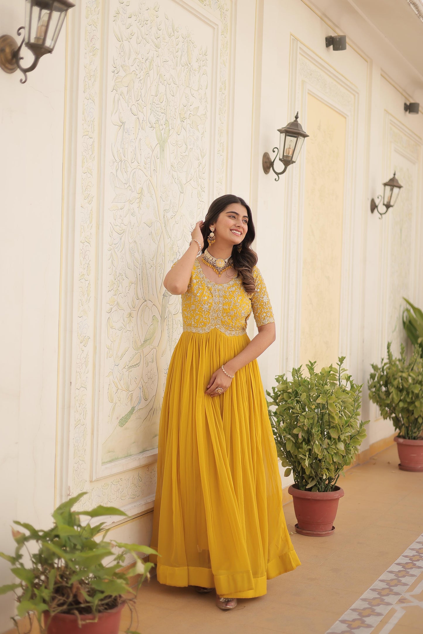 PREMIUM DESIGNER READYMADE GOWN