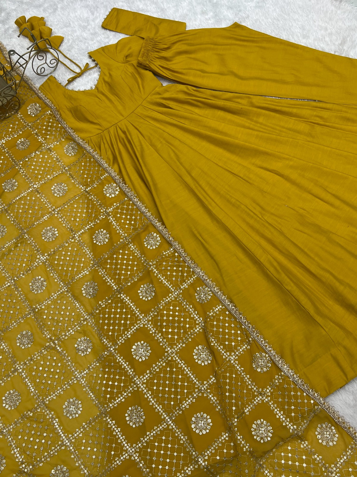 Mustard Yellow Fresh Look Ready to Wear Outfit