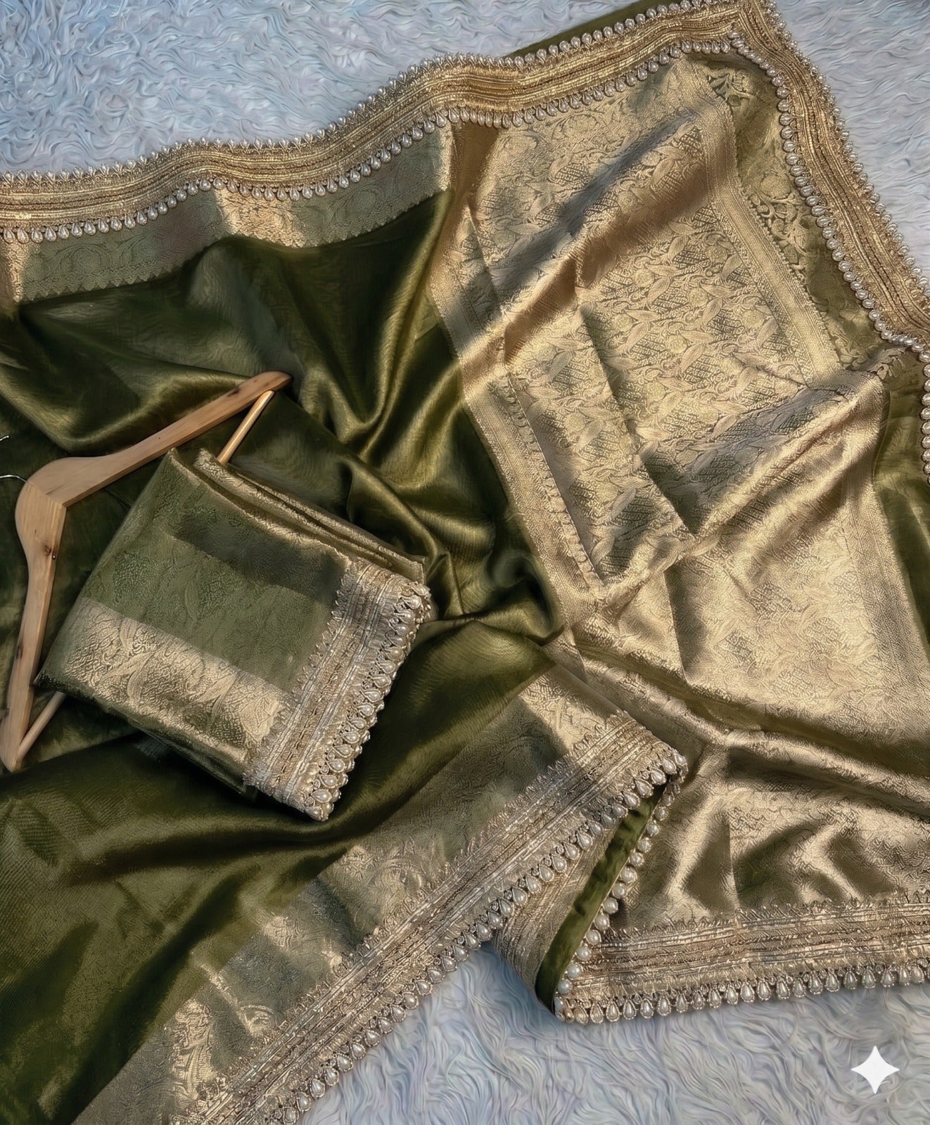 Banarasi Soft Maharani Glass Tissue Silk Green Saree