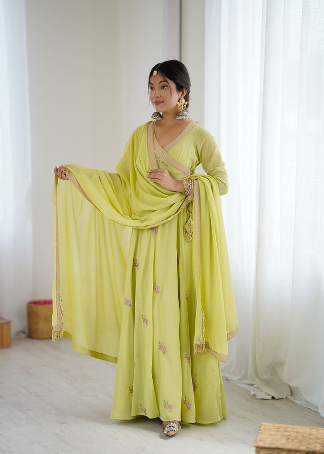 OLIVE GREEN EMBROIDERED READY TO WEAR OUTFIT