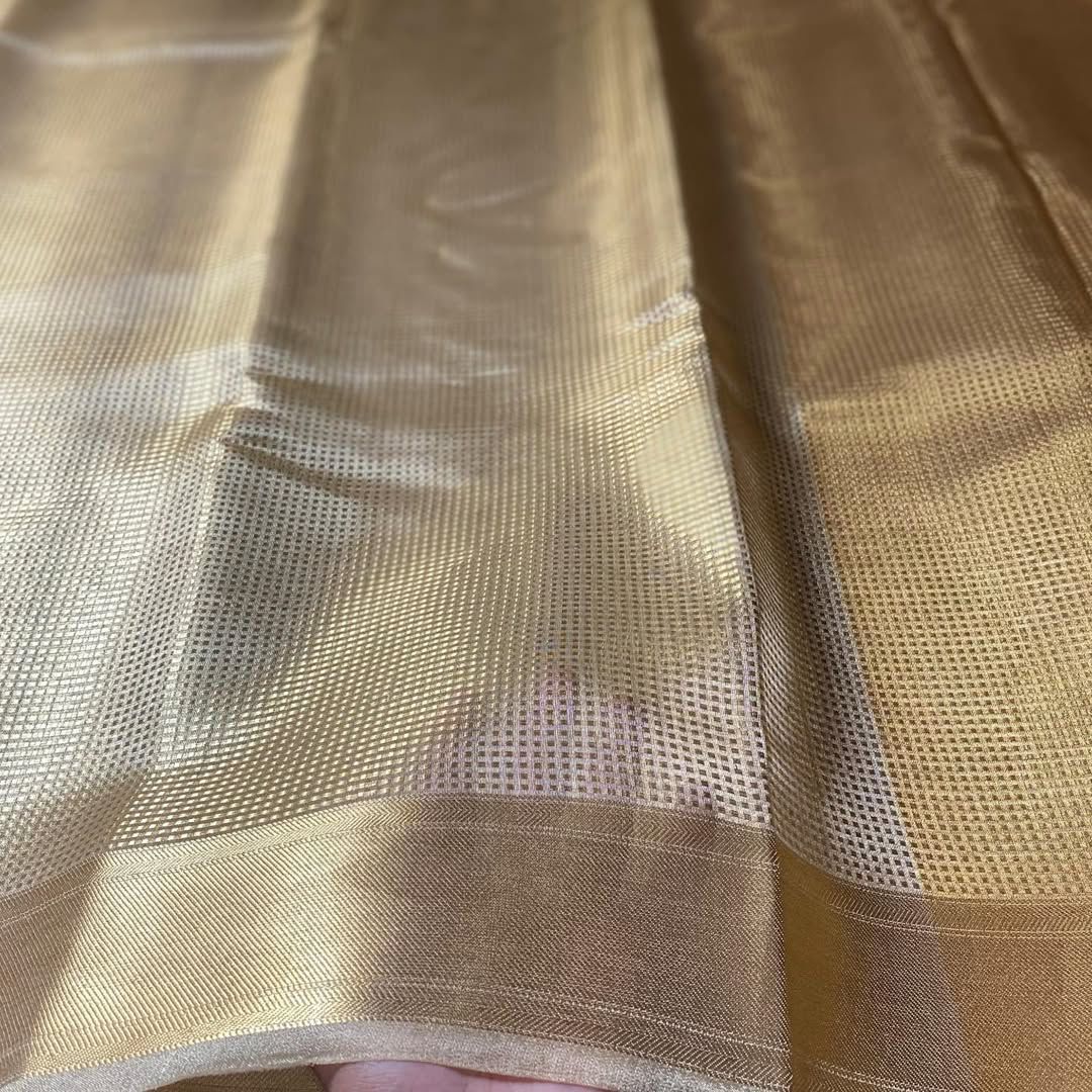 Nayanthara's Looks Inspired Banarsi Handloom Golden Tissue Silk Saree