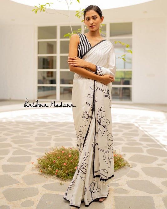 Classy Look Saree