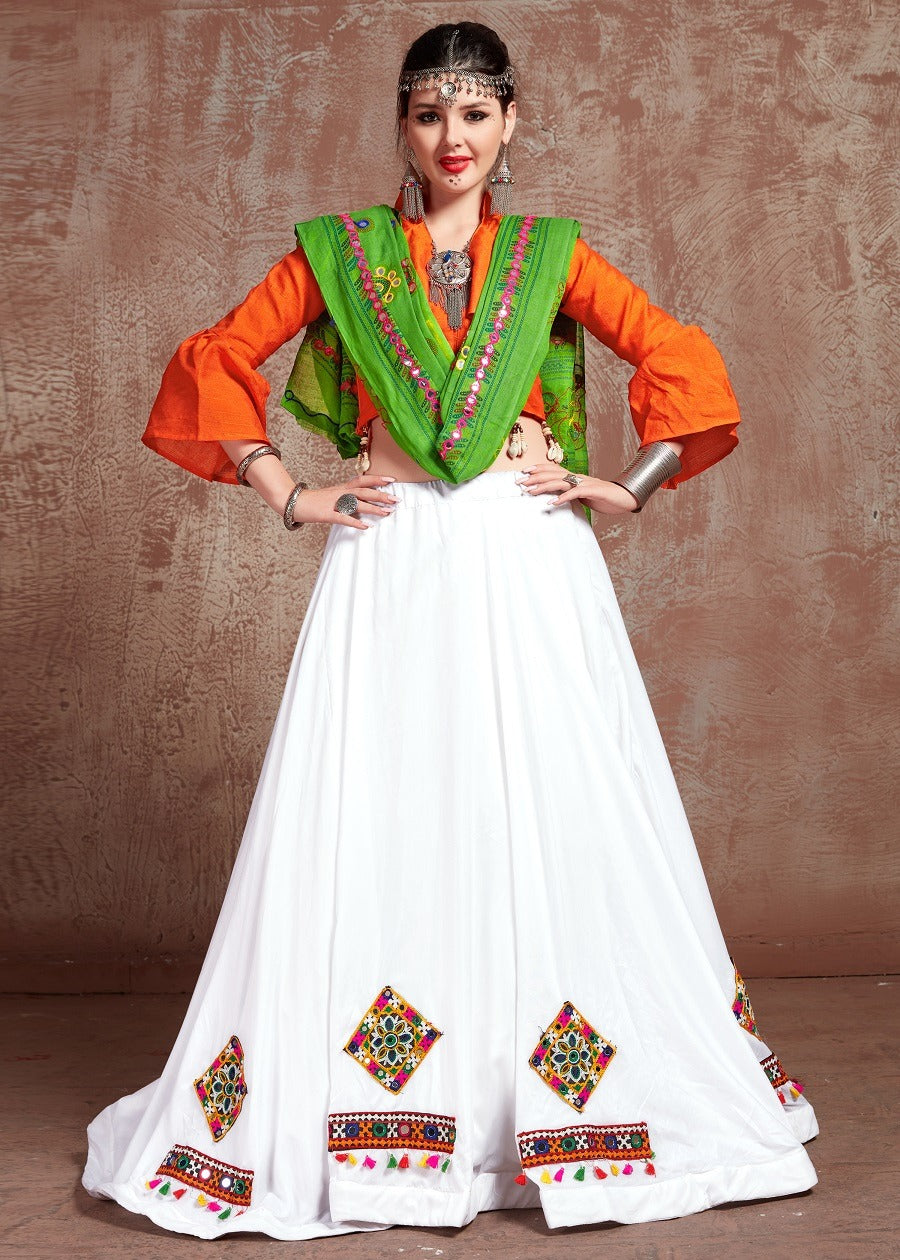NAVRATRI CHANIYA CHOLI UNIQUE LOOKS