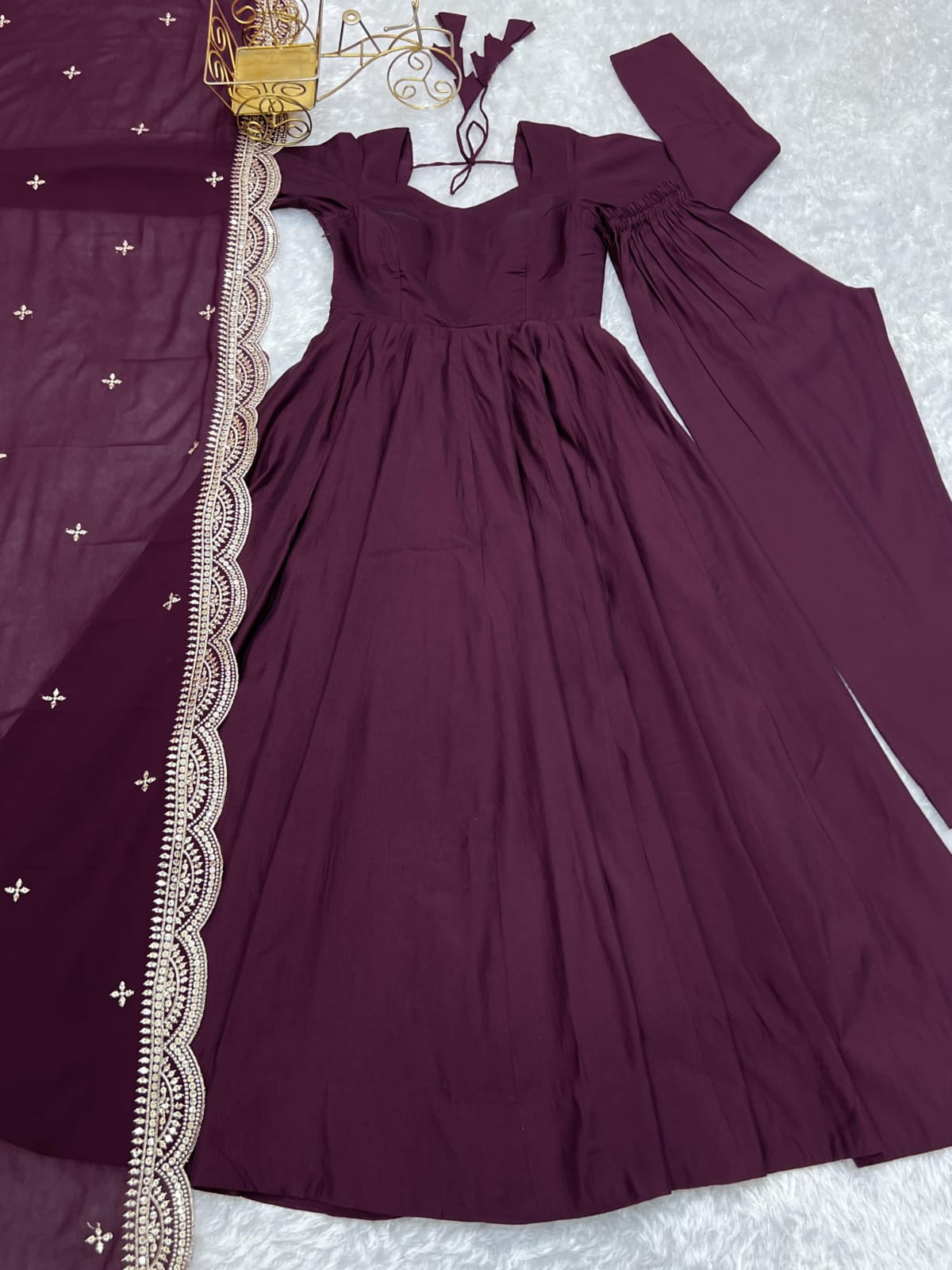 Iconic Fashiniaticn Premium Ready To Wear Suit