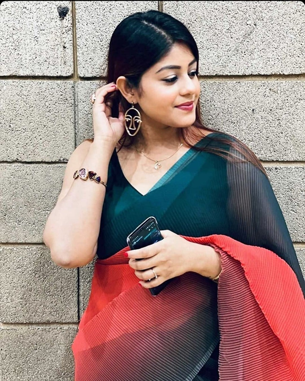 Superhit Crush Pure Georgette Premium Saree