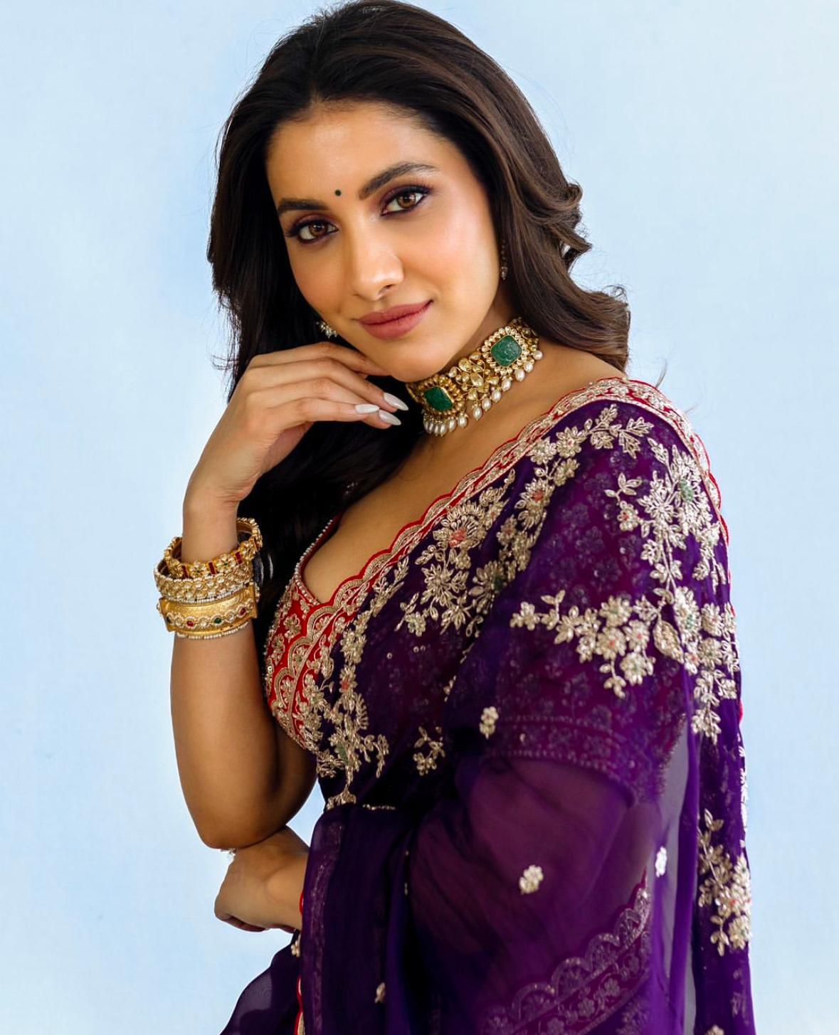 Premium Organza Work Saree