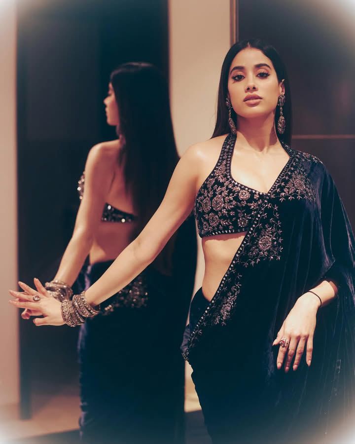 CELEBRITY INSPIRED VELVET SAREE