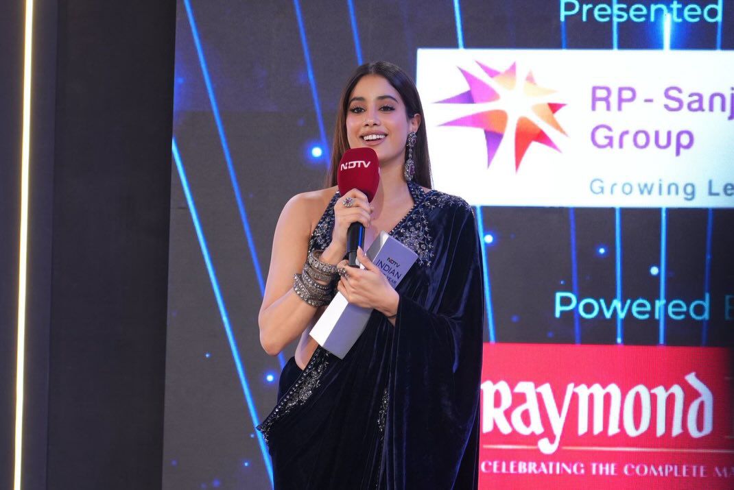 CELEBRITY INSPIRED VELVET SAREE