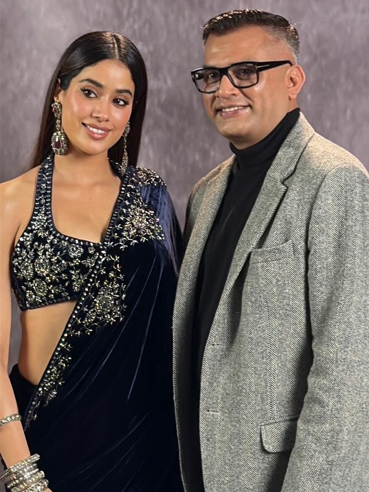 CELEBRITY INSPIRED VELVET SAREE