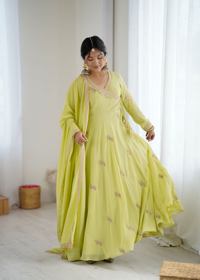 OLIVE GREEN EMBROIDERED READY TO WEAR OUTFIT