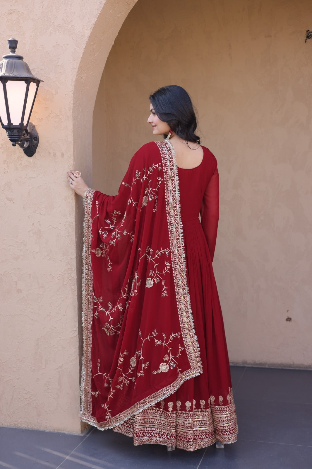 PREMIUM DESIGNER READYMADE GOWN