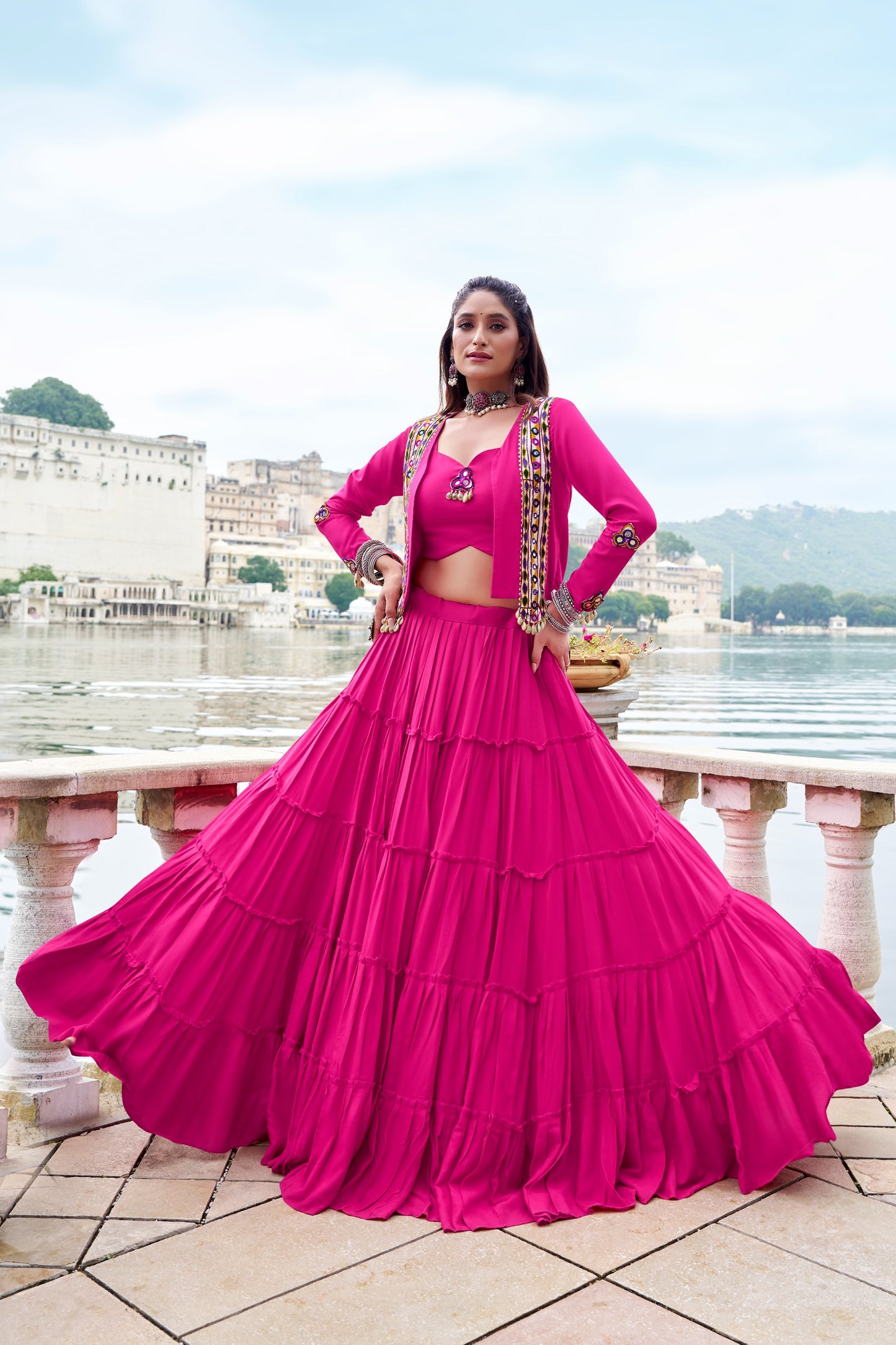 The Showstopper Garba Silhouette - Kutch Gamthi Heritage