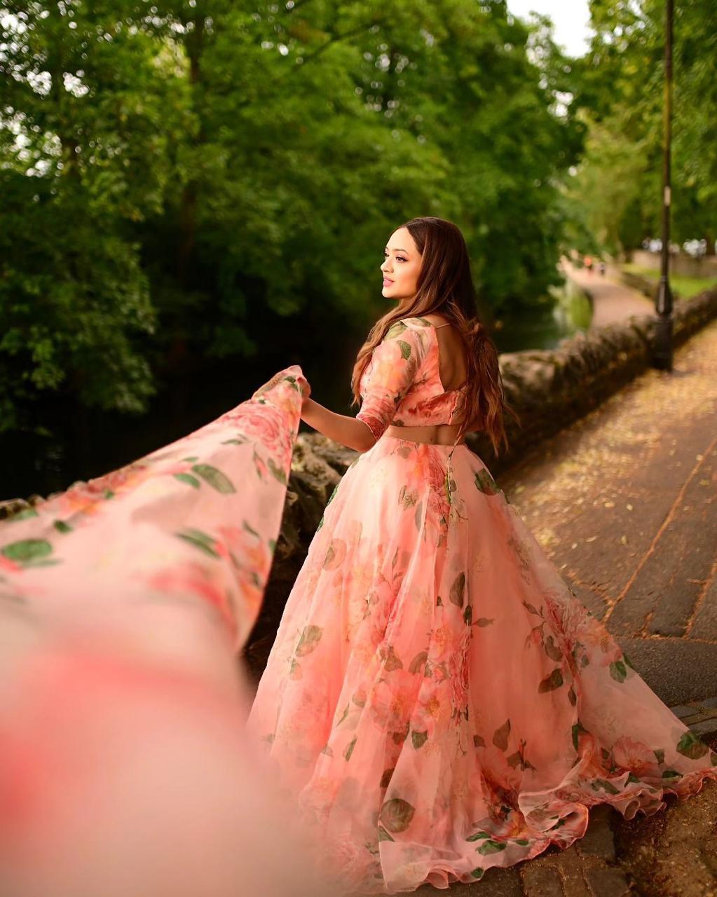Elegant Modern Premium Floral Organza Silk Lehanga