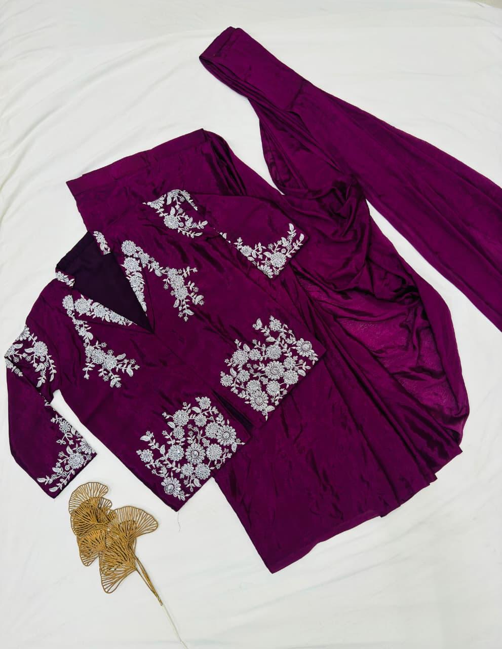 SUPER HIT DESIGNER DRAPE SAREE WITH JACKET BLOUSE