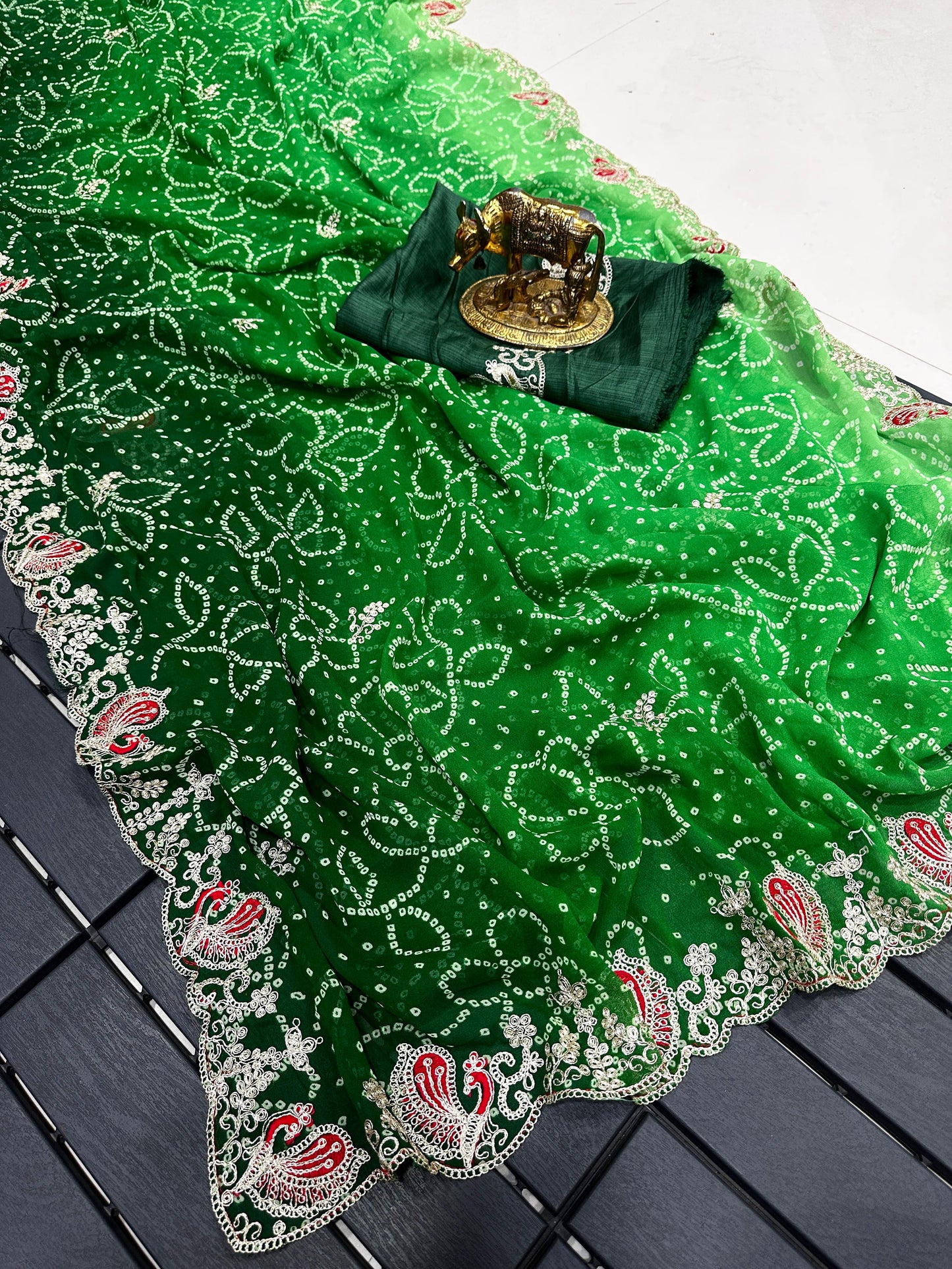Traditional Jodhpuri Bandhani Pure Georgette Saree