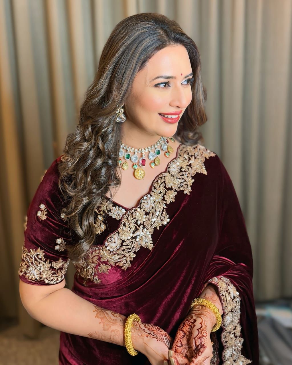 Exclusive Pure Velvet Premium Occassion Wear Saree