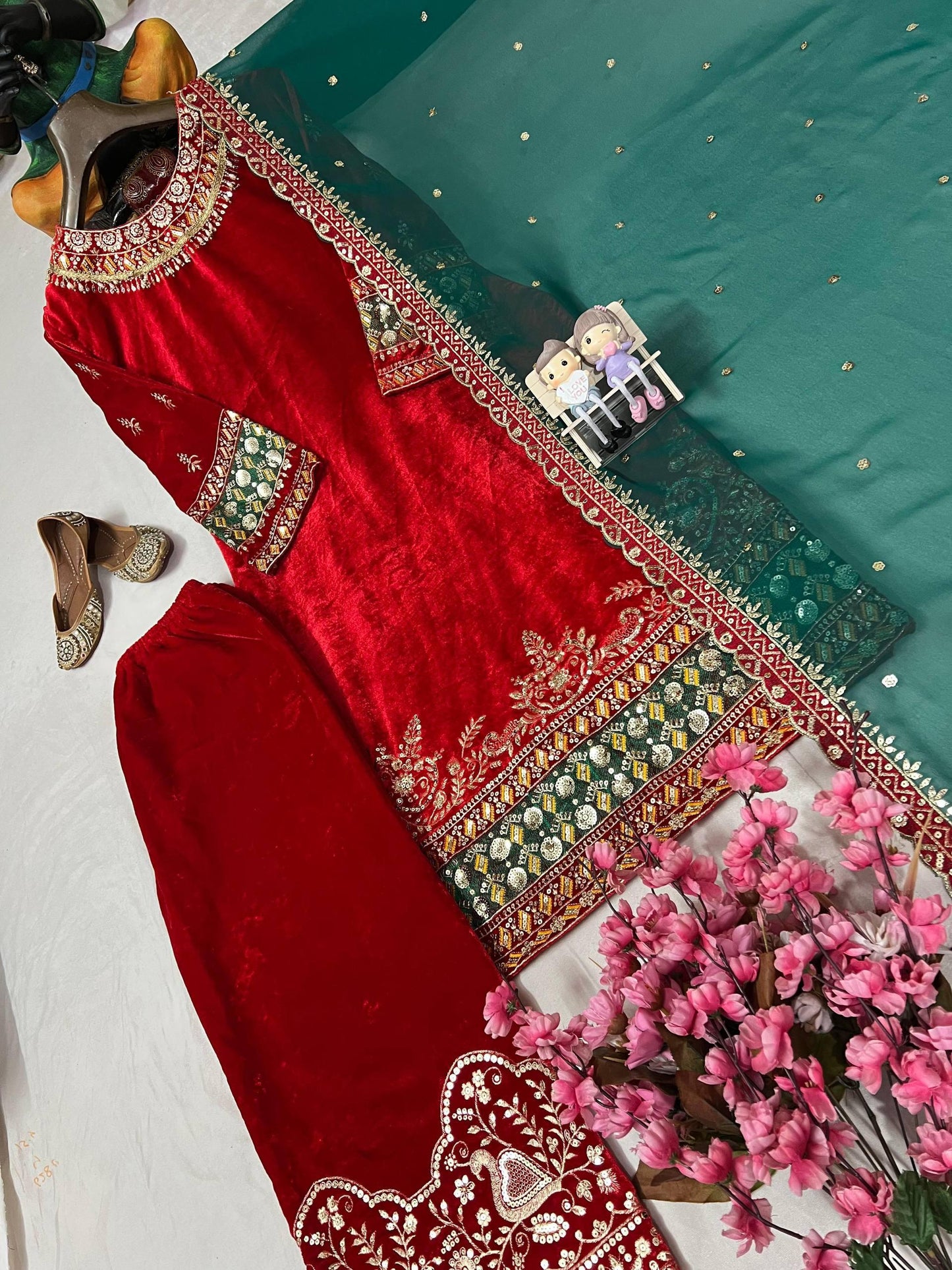 ENHANCE THE BEAUTY OF YOUR WARDROBE WITH THIS VELVET KURTI-PLAZZO SET