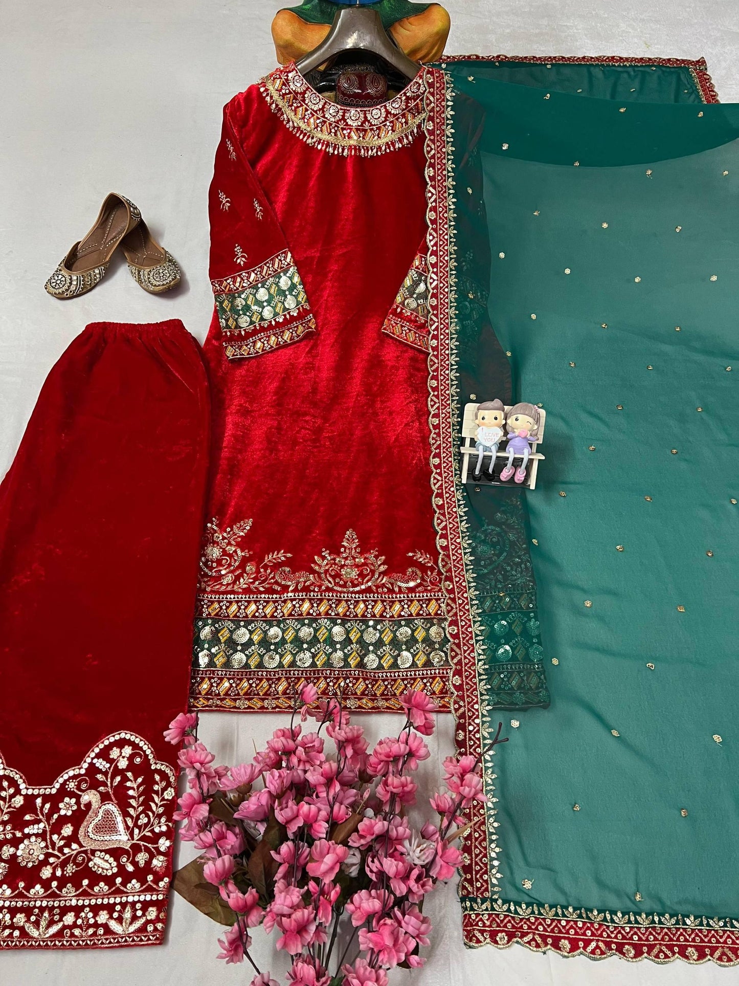 ENHANCE THE BEAUTY OF YOUR WARDROBE WITH THIS VELVET KURTI-PLAZZO SET