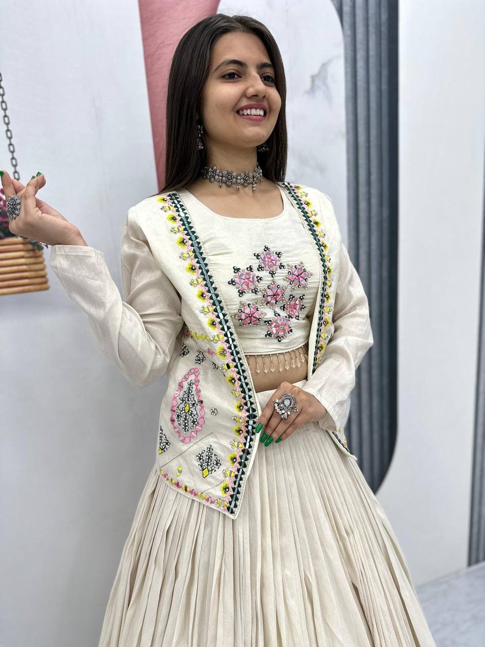 Stylish Crop Top Tissue Silk Outfit