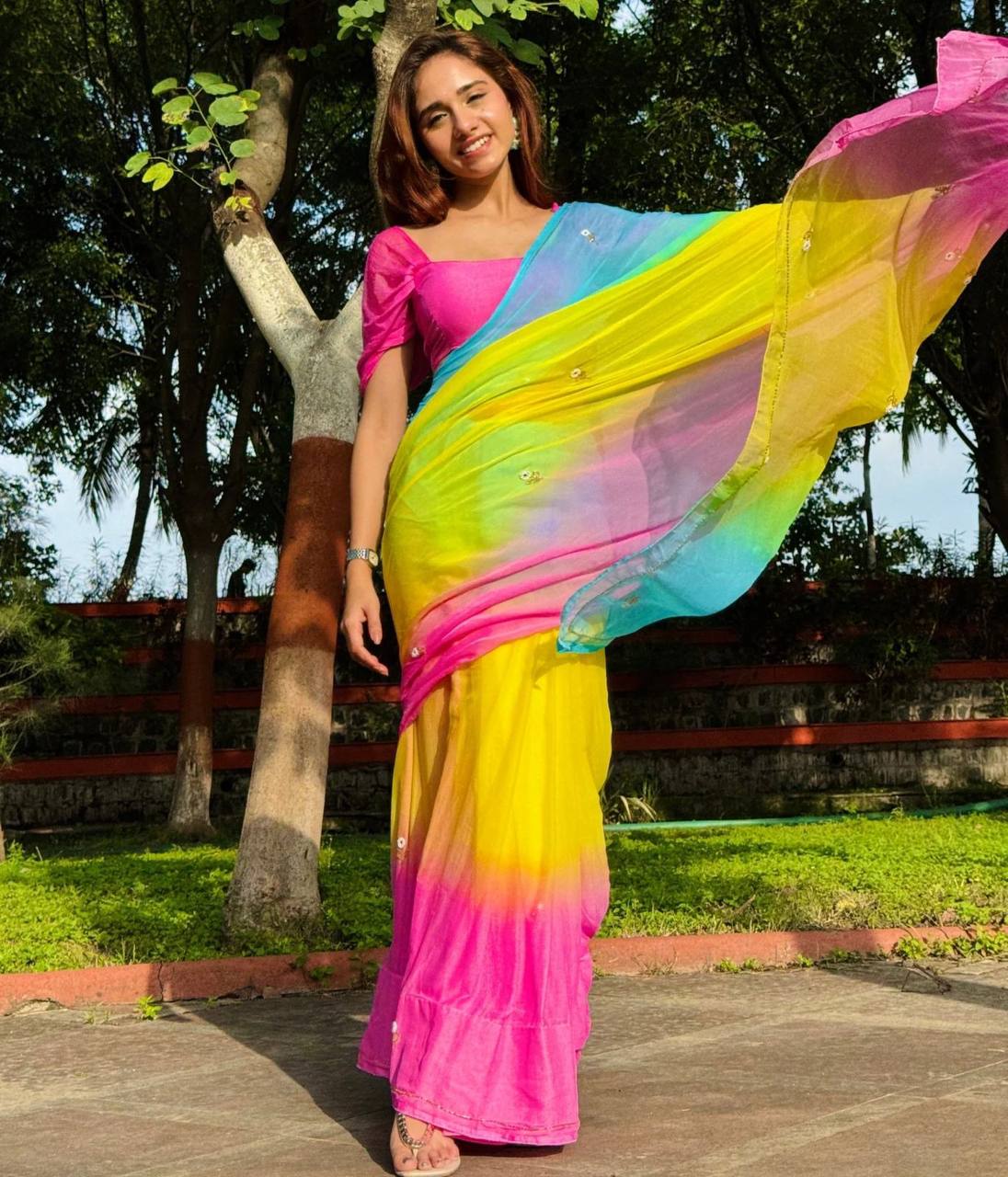 SUMMER FUN HANDWORK KHATALI WORK SAREE