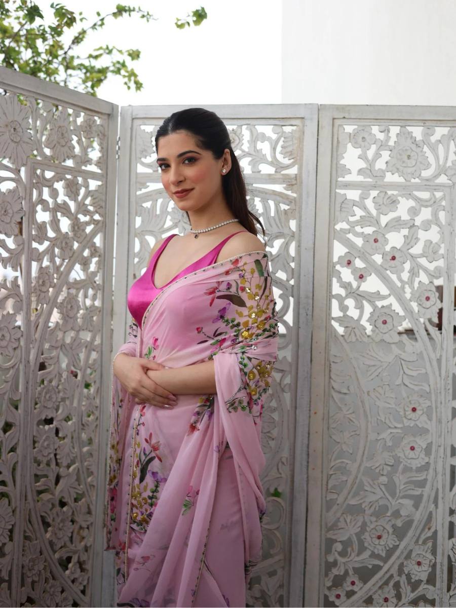RICH CELEBRITY STYLE HANDWORK FLORAL ORGANZA SAREE