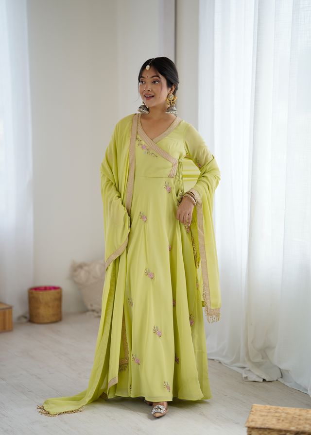 OLIVE GREEN EMBROIDERED READY TO WEAR OUTFIT