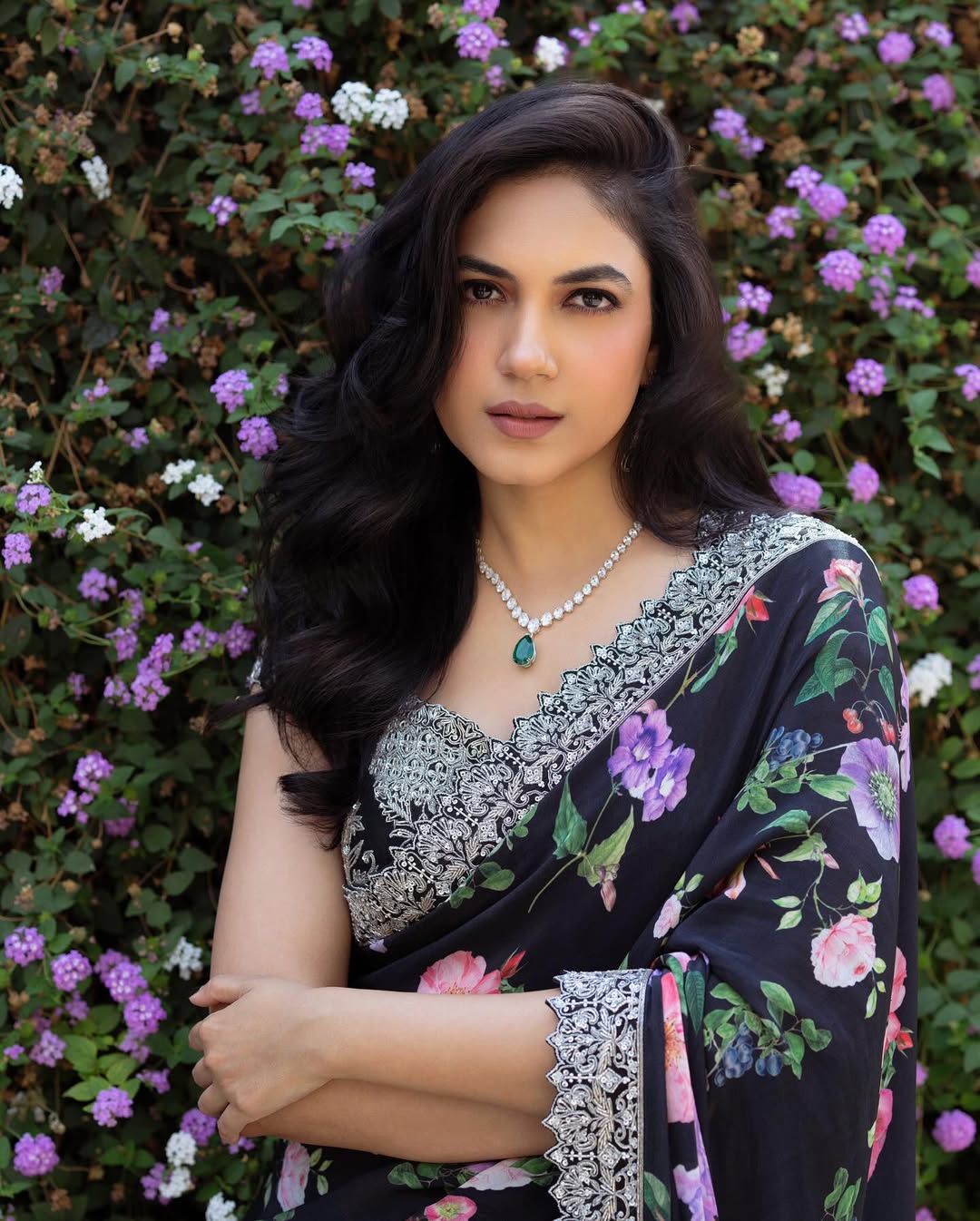 Floral Black Georgette Premium Print & Embroidered Work Saree