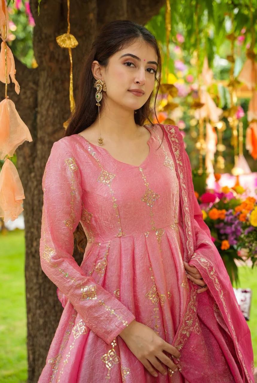 Royal Elegant Heavy Embroidered Sequence Work Set