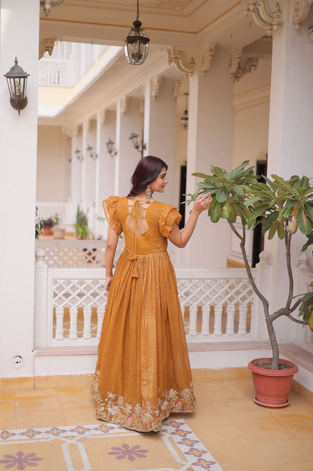 PREMIUM DESIGNER READYMADE GOWN