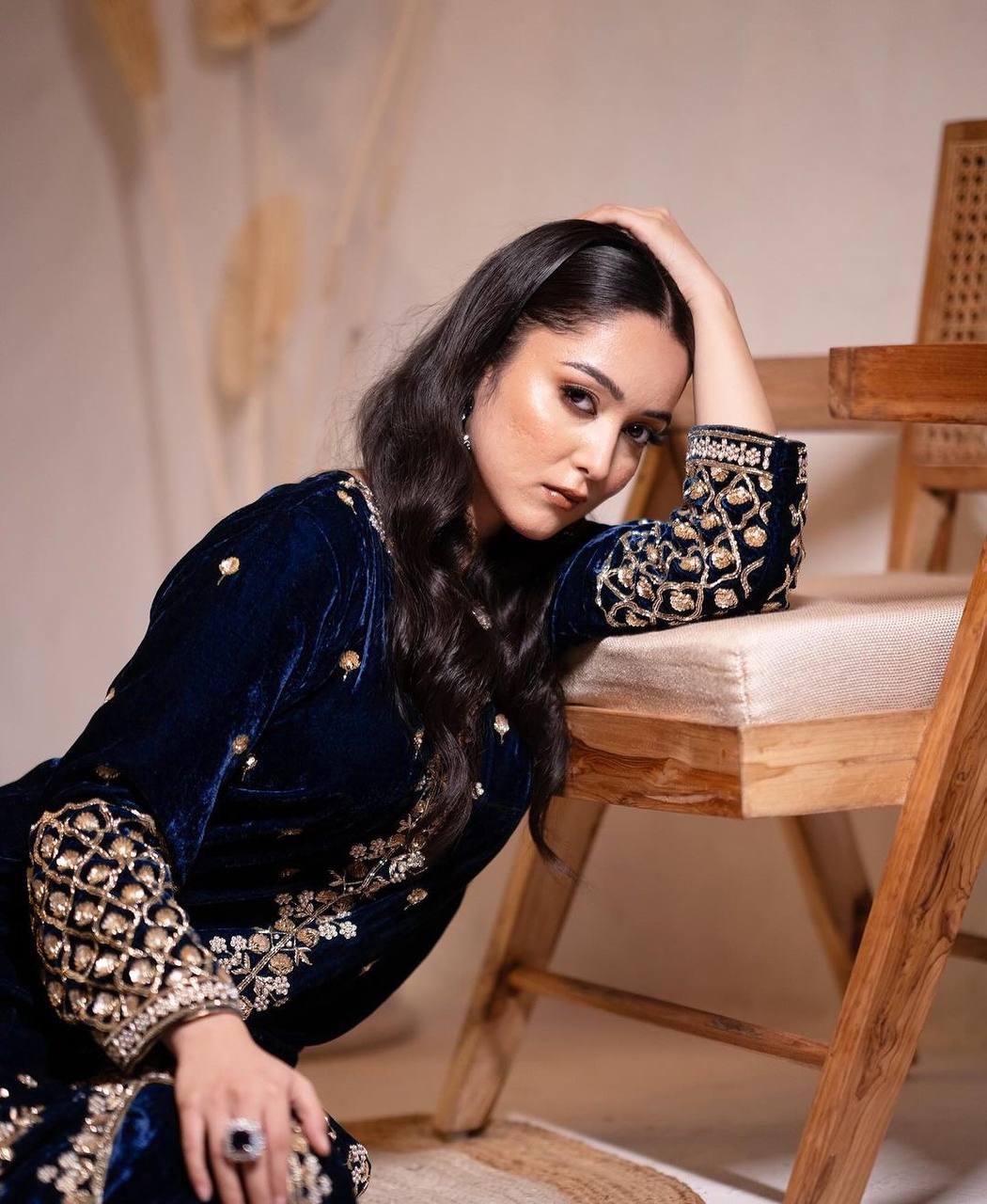 VELVET BEAUTIFUL EMBROIDERED PLAZO SET
