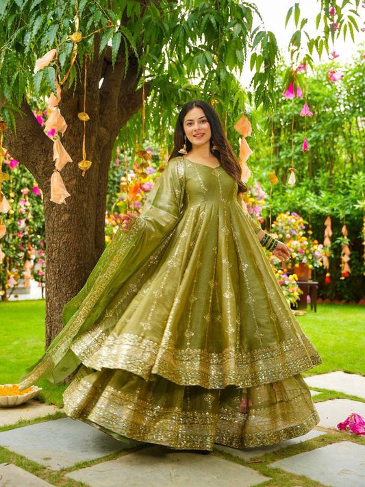 Royal Elegant Heavy Embroidered Sequence Work Set