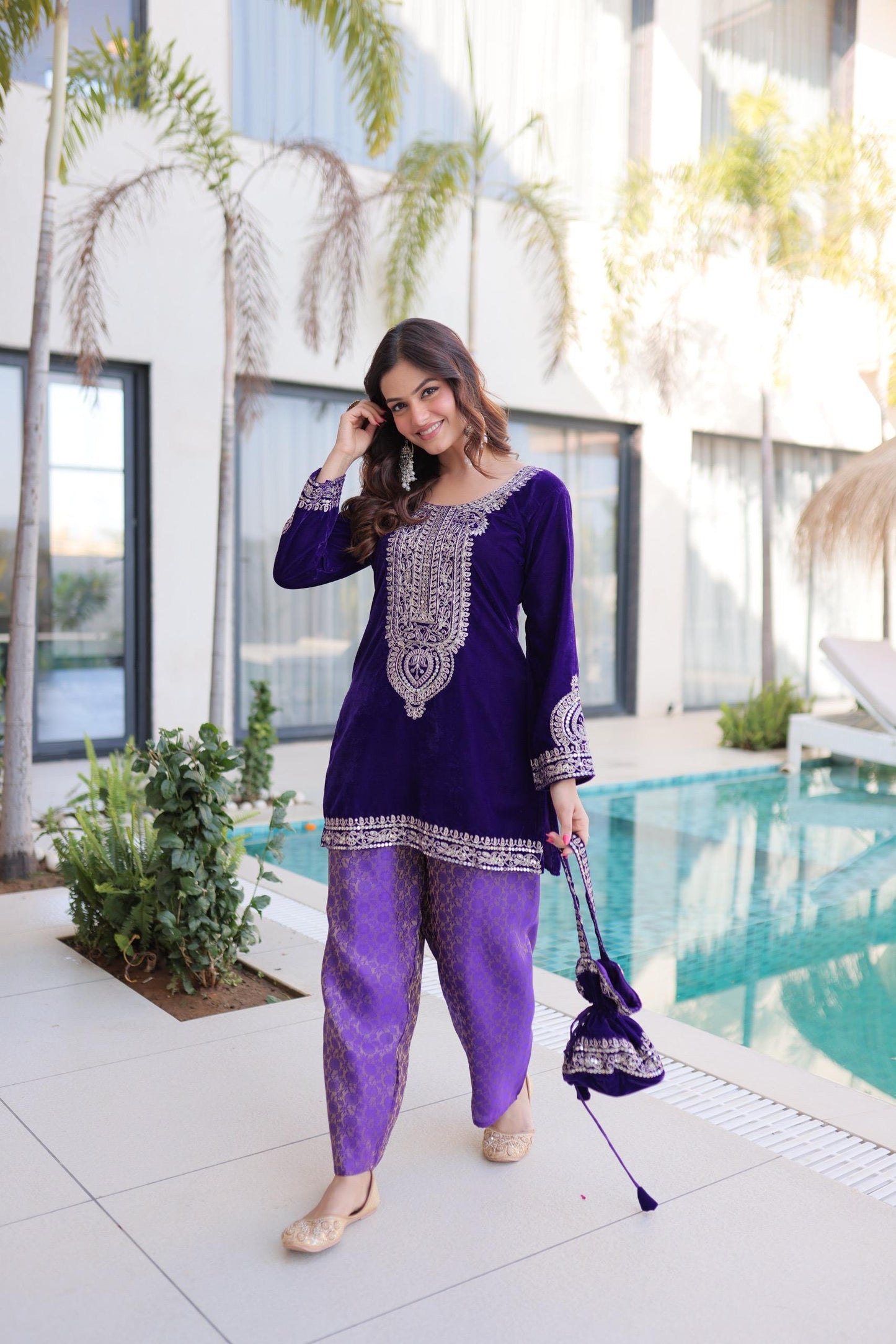 Shine Warm In Premium Velvet Outfit